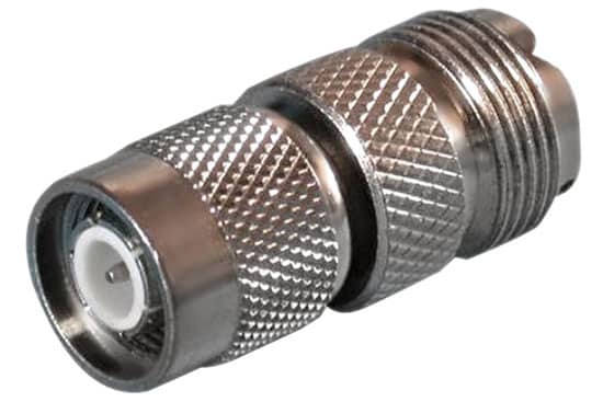 מעביר משקע UHF לתקע TNC