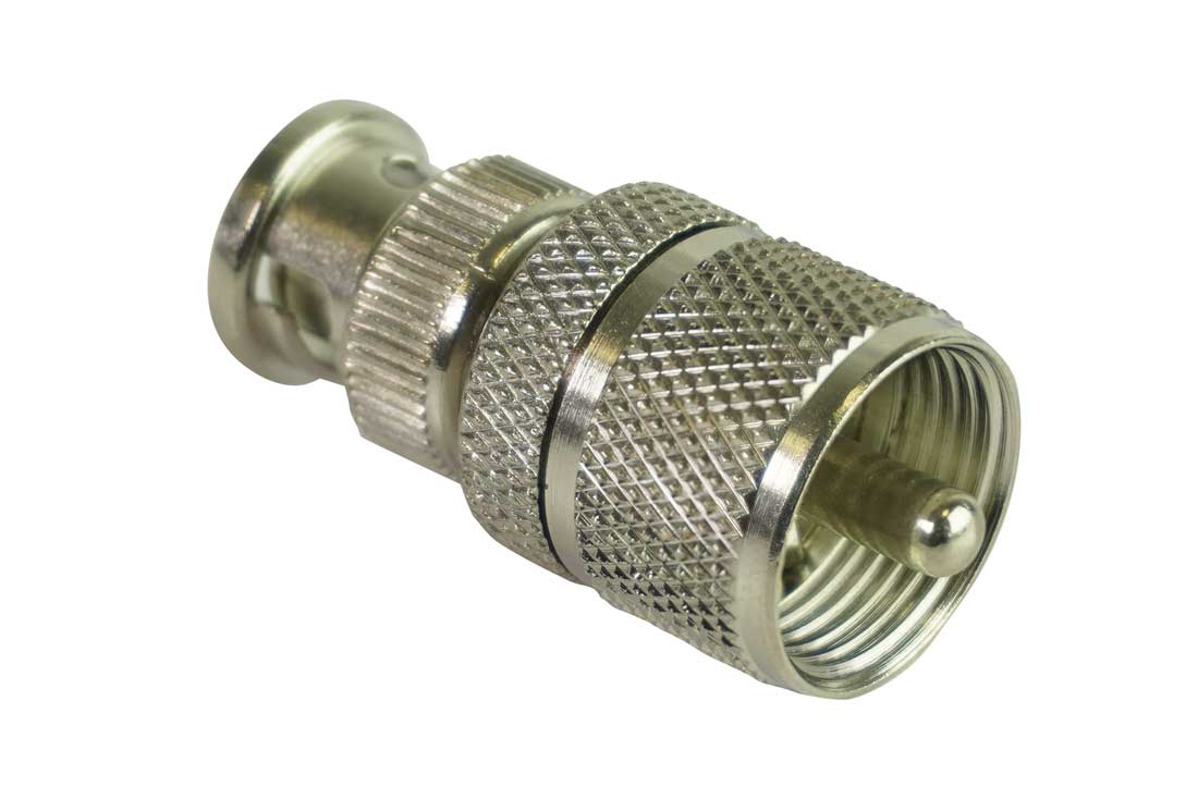 מעביר מתקע BNC לתקע UHF