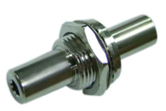מעביר 2 שקע Aux 3.5mm שאסי + אום