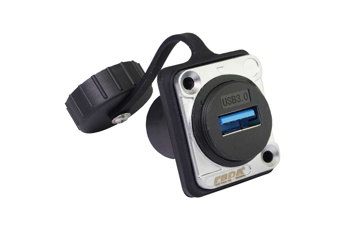 מעביר USB 3.0 במסגרת XLR בתקן IP67