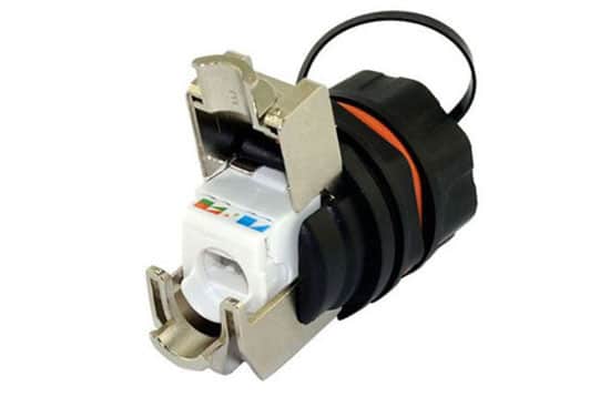 שקע RJ45 CAT6A/7 מסוכך לפנל נגד מים IP67 + מכסה גומי לאטימה