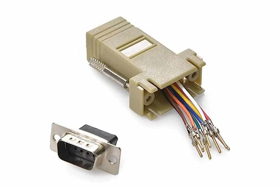 מעביר שקע D9 ל RJ-45