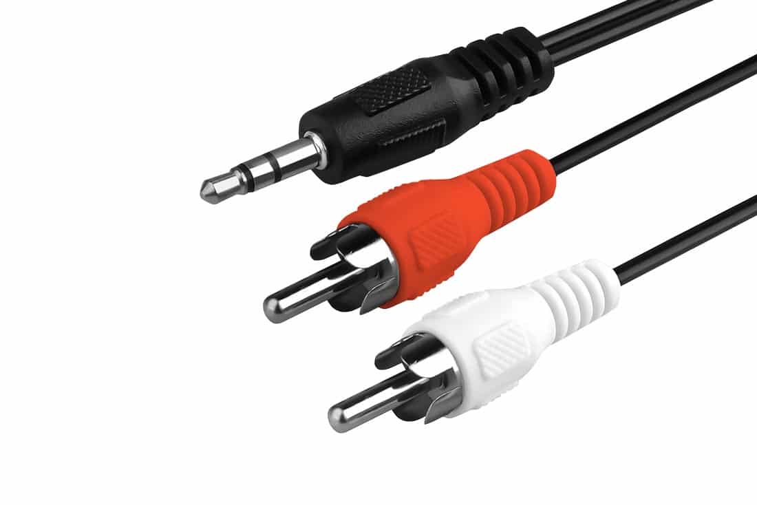 כבל תקע 2RCA לתקע AUX 3.5mm באורך 1.5-5 מטר